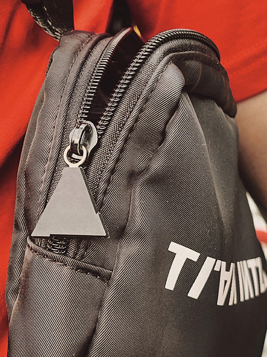 TIAN INTL – Bag