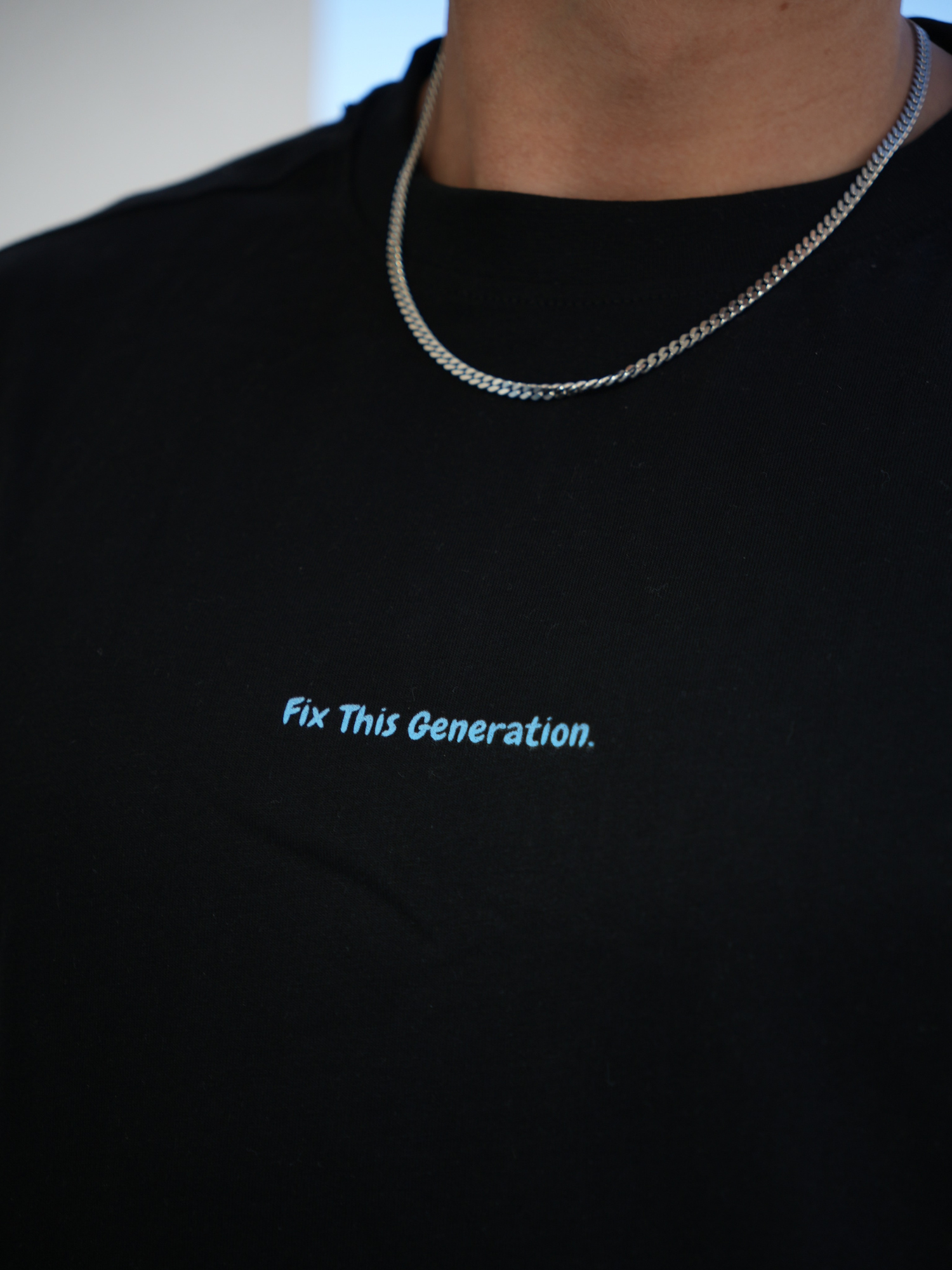 Fix This Generation. T-Shirt (schwarz)